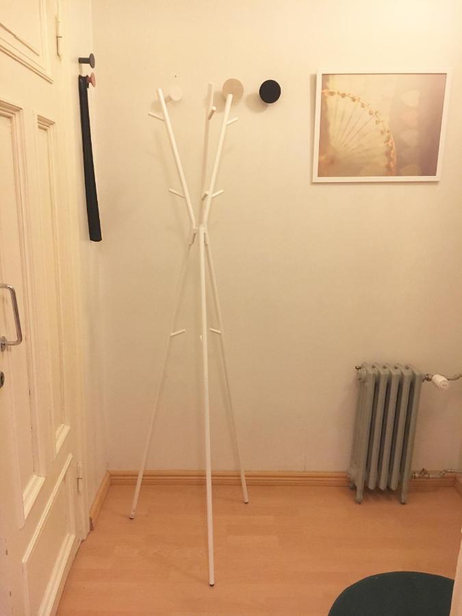 Cozy And Peaceful/Уютный Уголок Appartement Helsinki Buitenkant foto